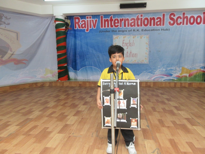 2.JPG-English Recitation Competition