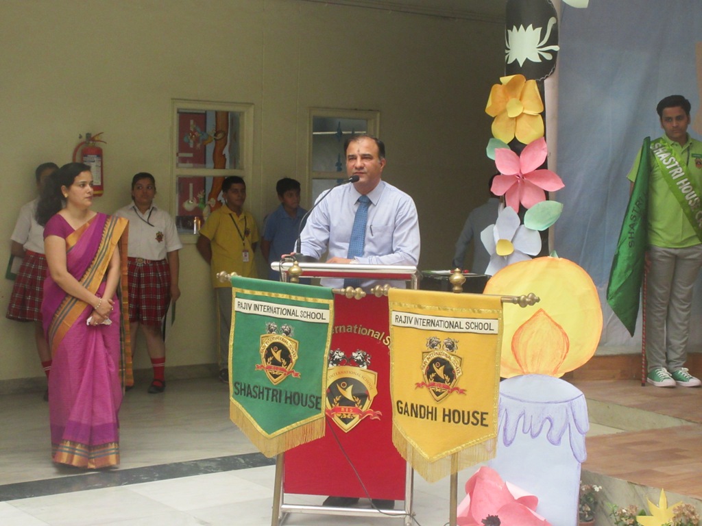 16.JPG-Investiture Ceremony