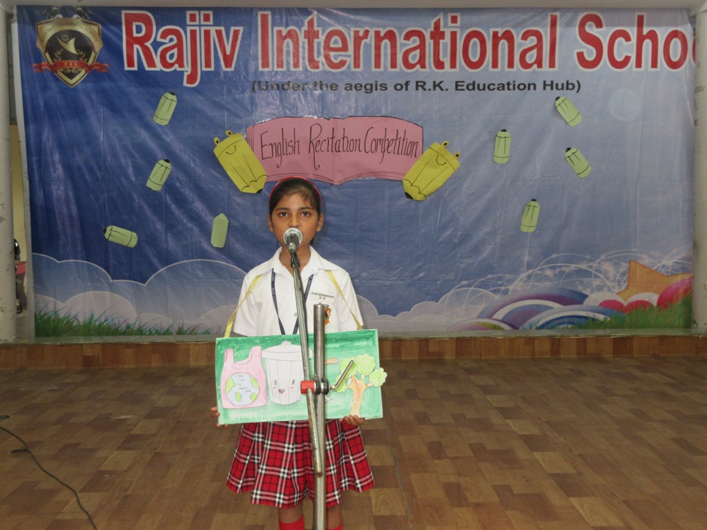 9.JPG-English Recitation