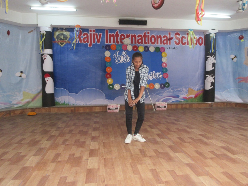 10.JPG-Welcome Party