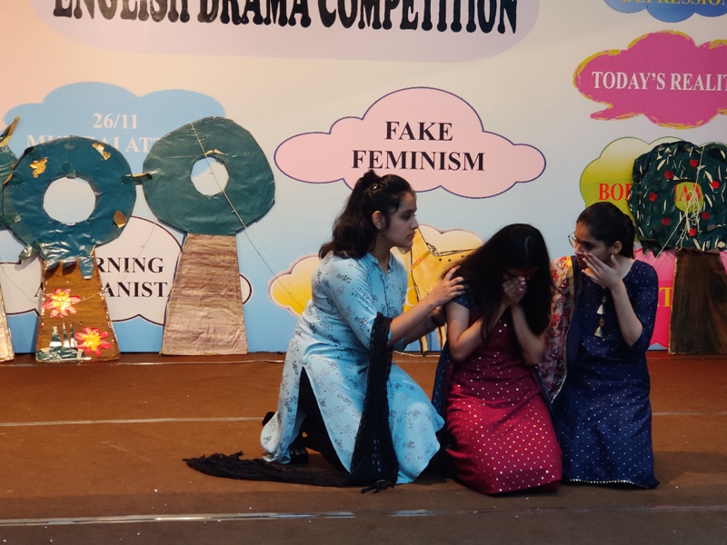 18.JPG-English Drama Competition