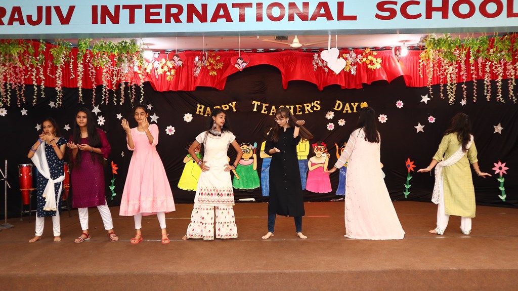 3.JPG-Teachers Day