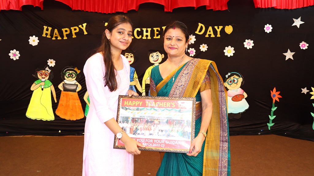 9.JPG-Teachers Day