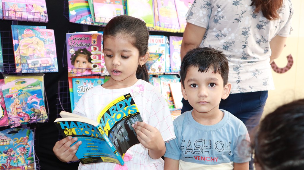 11.JPG-Book Fair