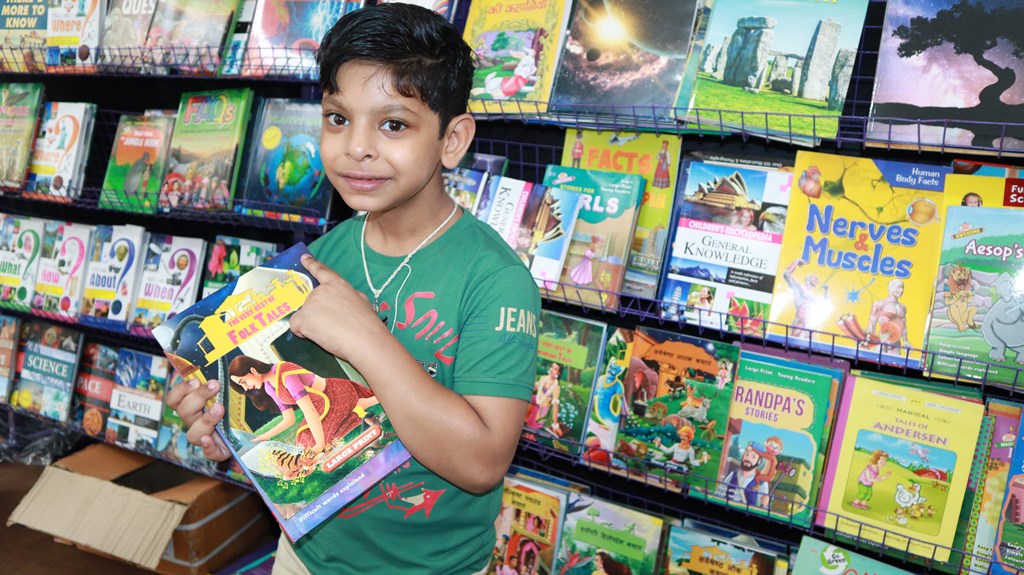 13.JPG-Book Fair